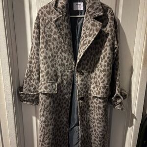 Old Navy Gray Leopard Print Trench Coat